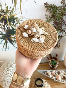 Shell Wicker Basket - Natural