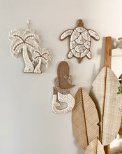 Double Palm Tree Wall Hanging - White
