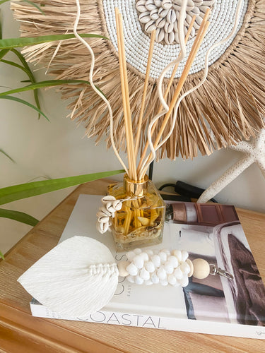 Shell and Feather Keyring