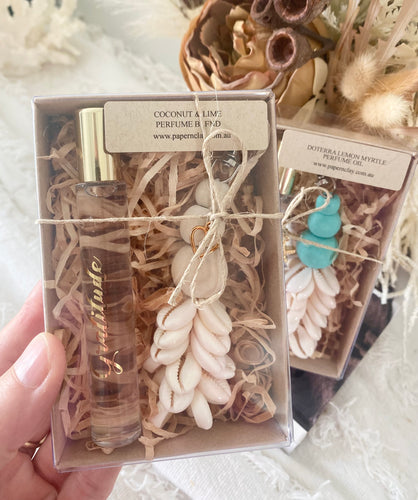 Gift Box - Keychain + Perfume oil