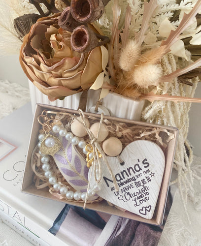 Gift Box - Nanna + Keychain